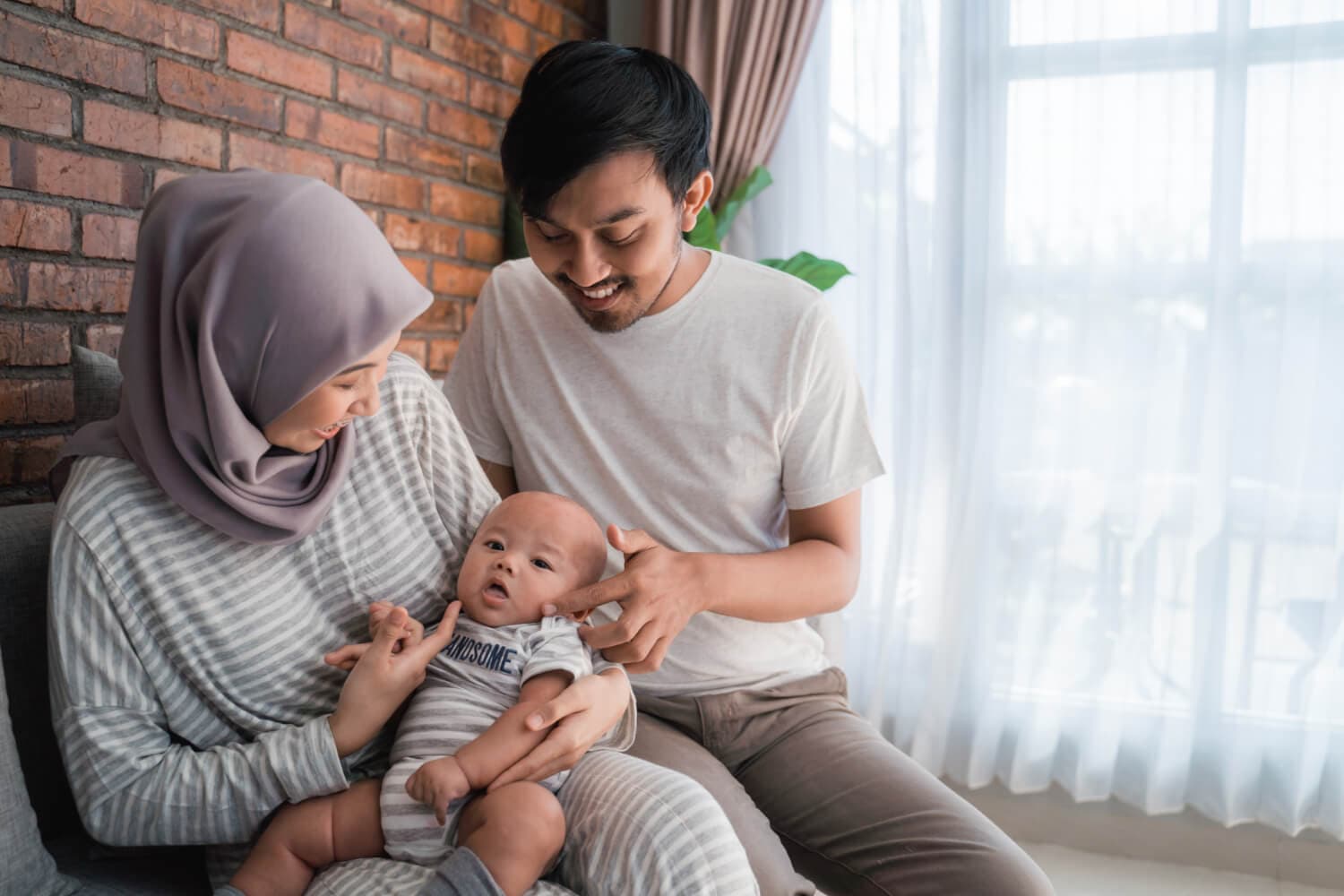 Image Content Life Event Membesarkan Anak
